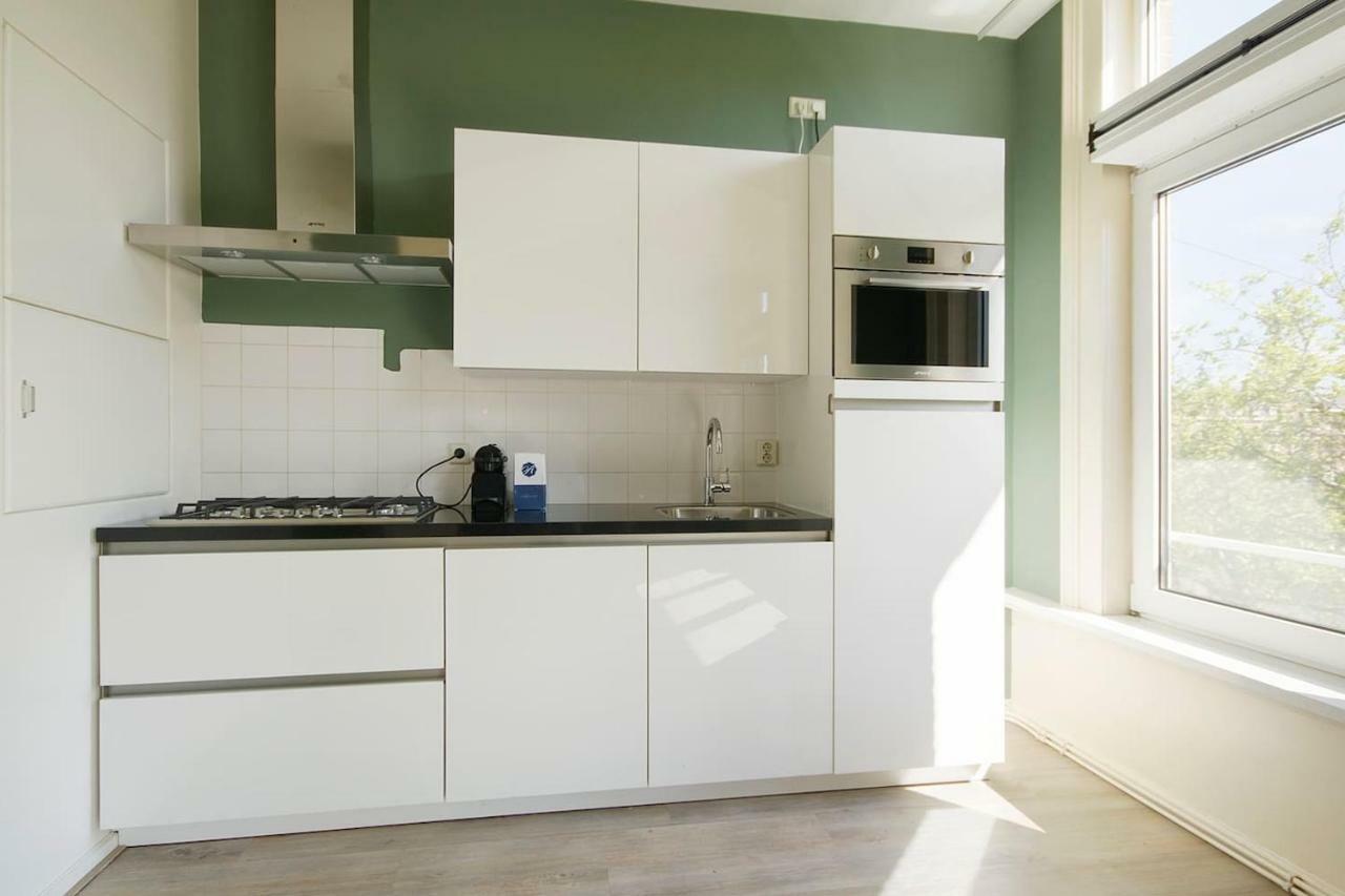 أمستردام Spacious 4P Canal Apartment المظهر الخارجي الصورة